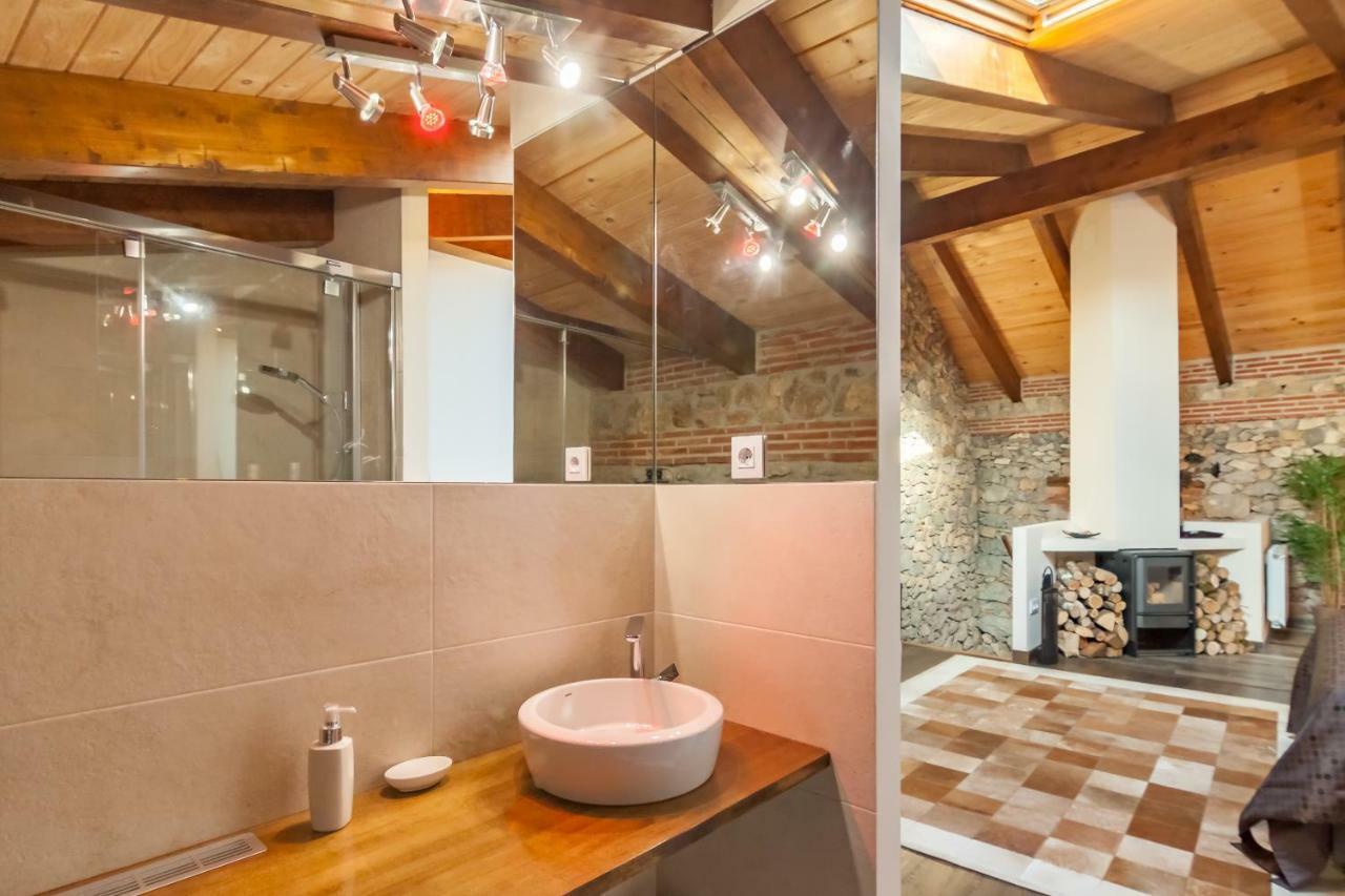 Estudio Sonido Y Jacuzzi Santender Kültér fotó